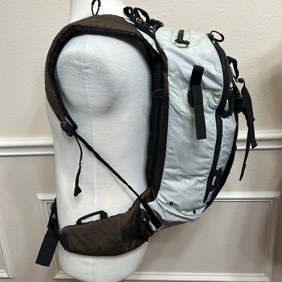 Spyder GIRDWOOD BACKPACK - Ash/Bison - Picture 9 of 16